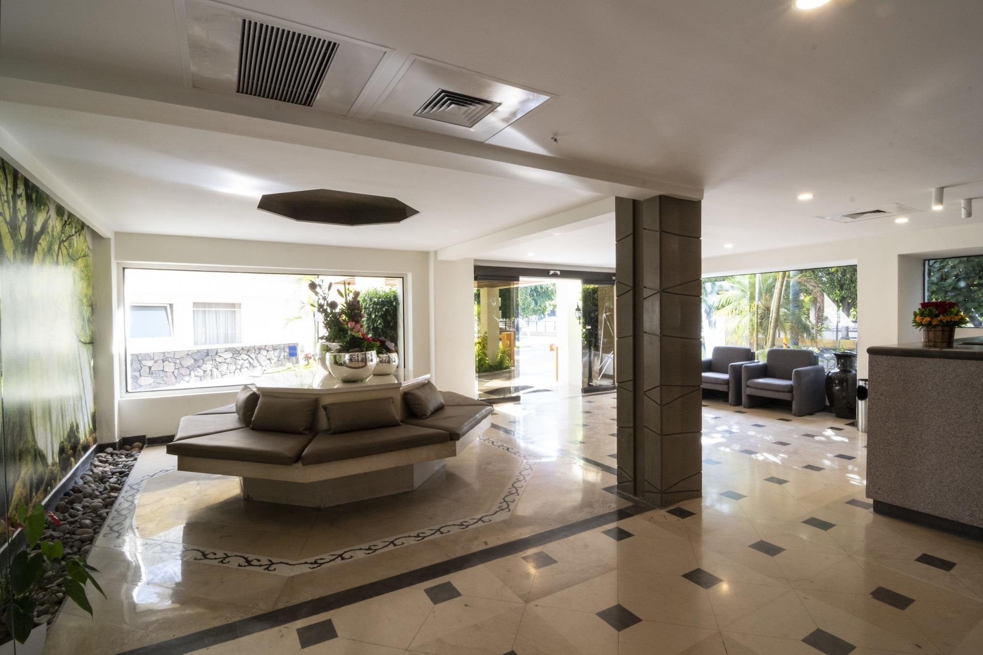 Hotel Ronda Minerva - Arborea Guadalajara Buitenkant foto