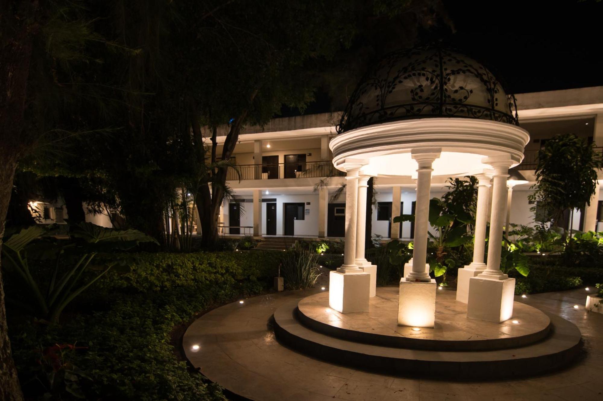 Hotel Ronda Minerva - Arborea Guadalajara Buitenkant foto