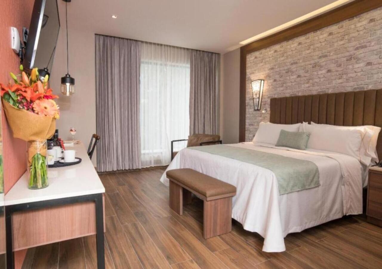 Hotel Ronda Minerva - Arborea Guadalajara Buitenkant foto