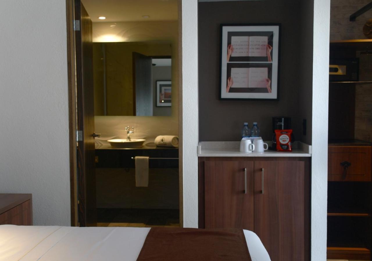 Hotel Ronda Minerva - Arborea Guadalajara Buitenkant foto